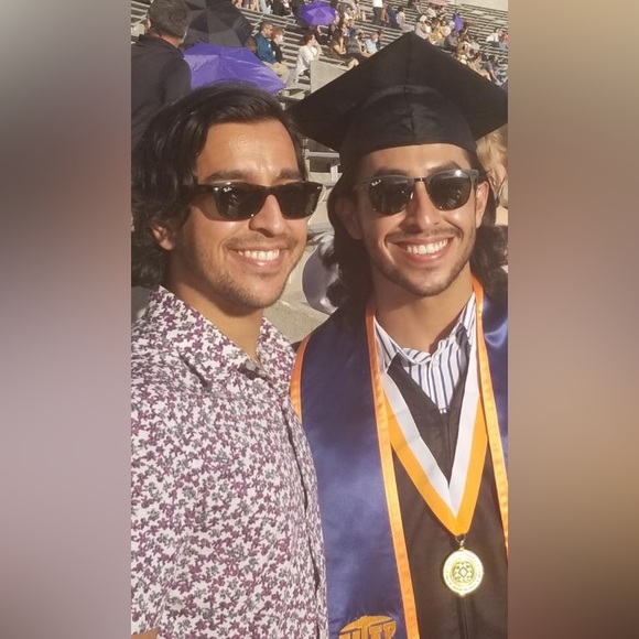 Meet your Posher, Pat - Picture 13 of 16